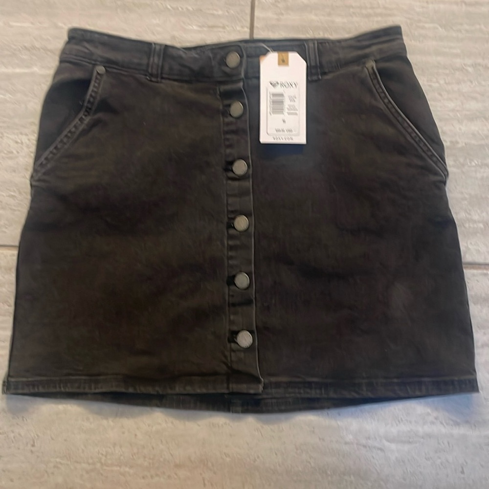 NWT Roxy skirt